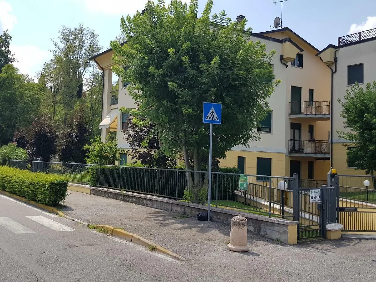 Holiday home Appartamento Diamantina Desenzano del Garda Italy